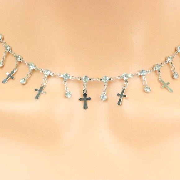 "Minimalist & Elegant Necklace Chain – Perfect for Women & Girls | UNVRC1318 - Picture 8 of 10